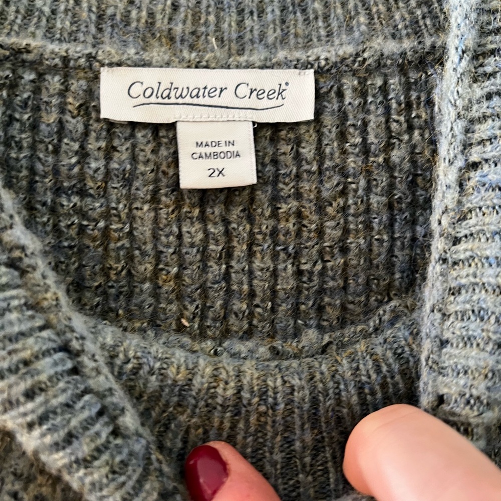 Coldwater Creek beautiful green Sweater with Pine Tree Motif - Picture 5 of 7